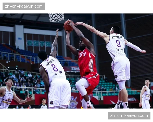 四节40分钟新规降低容错率 CBA联赛战术执行精度成胜负关键 四节40分钟新规降低容错率 CBA联赛战术执行精度成胜负关键