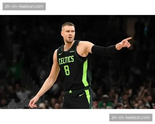 波尔津吉斯低位背打效率提升 成老鹰进攻新选项 波尔津吉斯低位背打效率提升 成老鹰进攻新选项